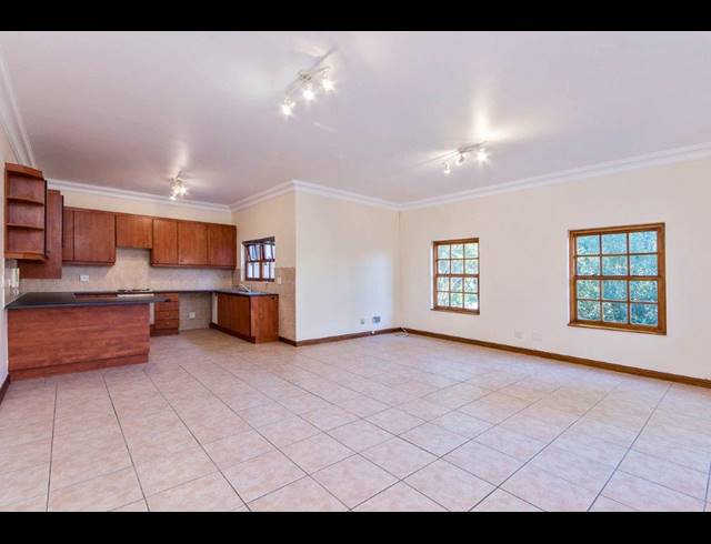 2 BEDROOM APARTMENT TO LET IN BRYANSTON